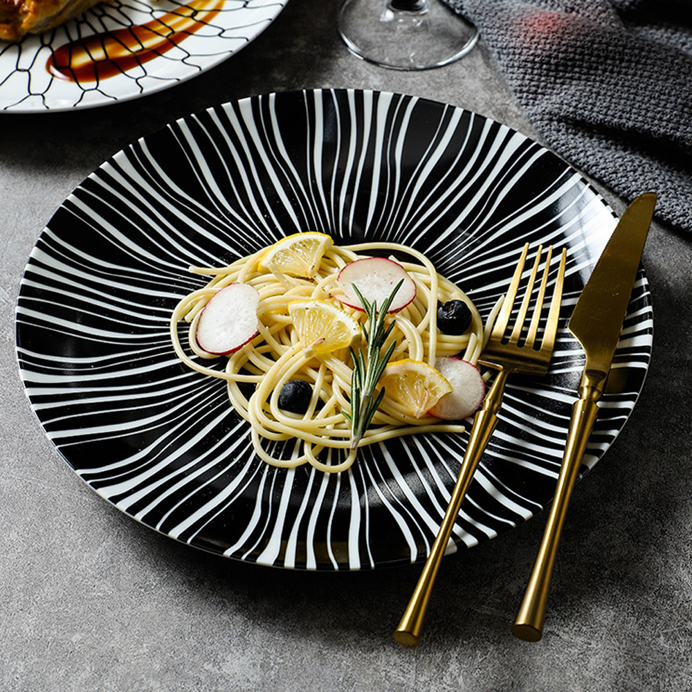 Black Radial Line Ceramic Dinner Plate